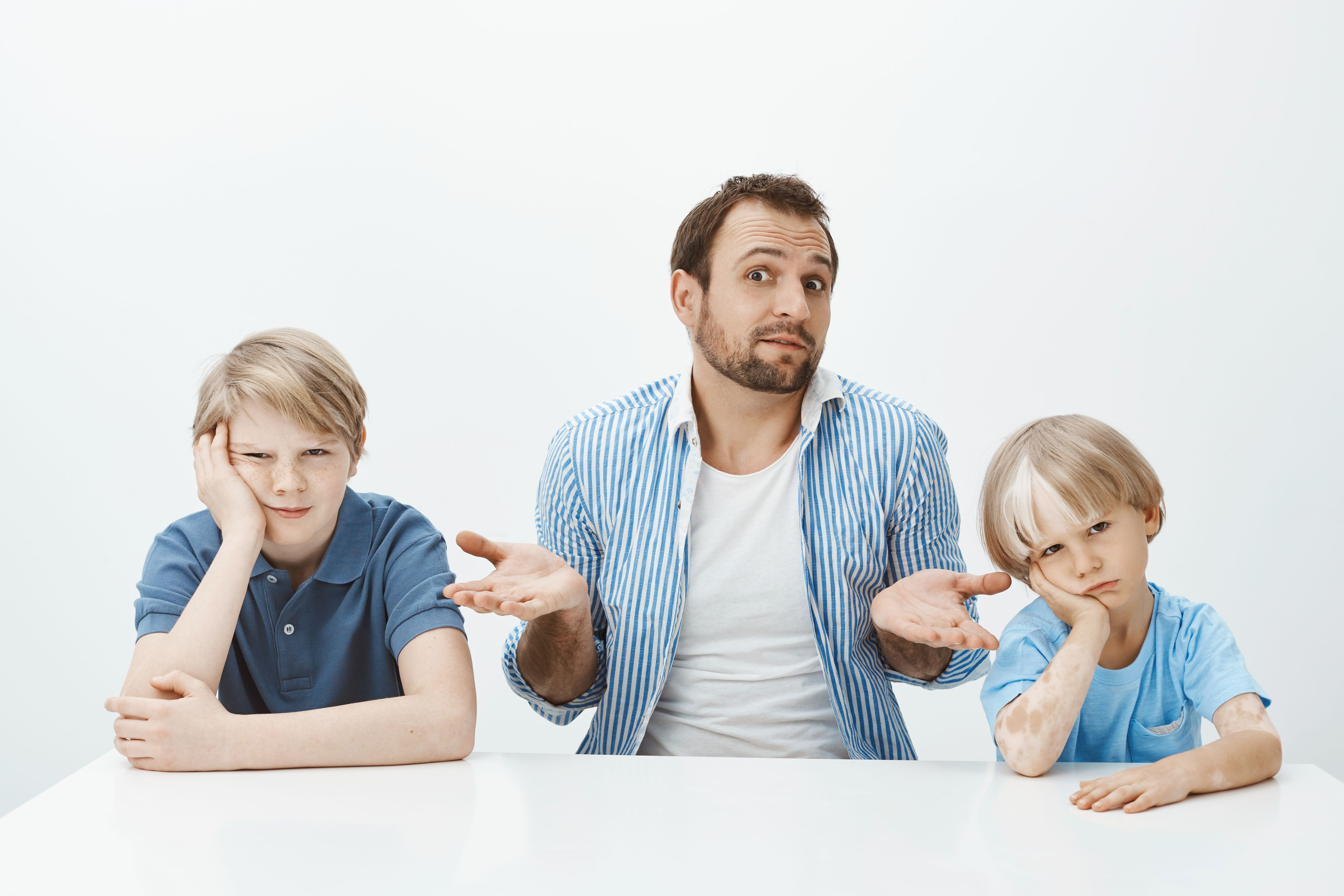 Parental Favoritism: Signs, Impact, and How to Build a Harmonious Family Dynamic